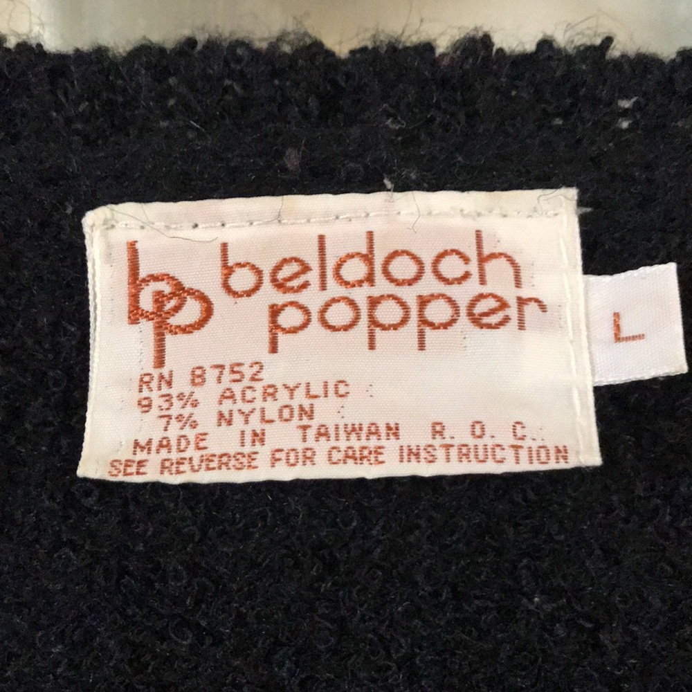 Beldoch Popper - Vintage V-Neck Knitted Embellished Pullover Sweater - Picture 3 of 5